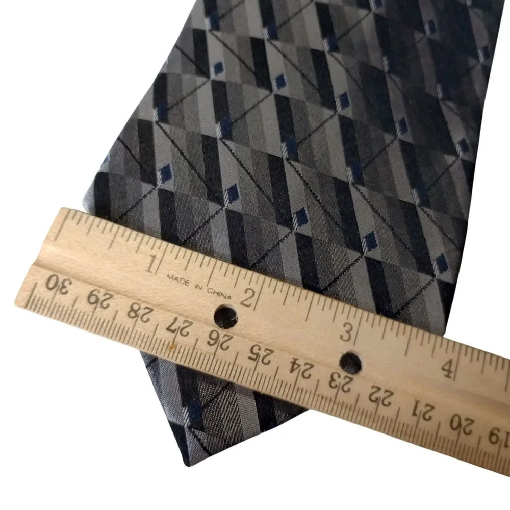 Ivy Crew Classics Mens Silk Tie Grey Black Silver Geometric Diamond Stripe